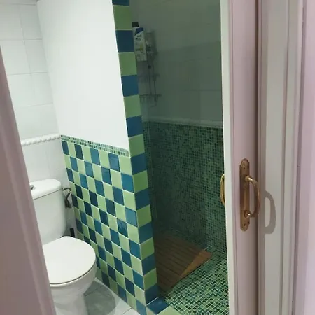 Appartement Piso Tres Dormitorios, Dos Banos, Garaje, Casco Urbano *